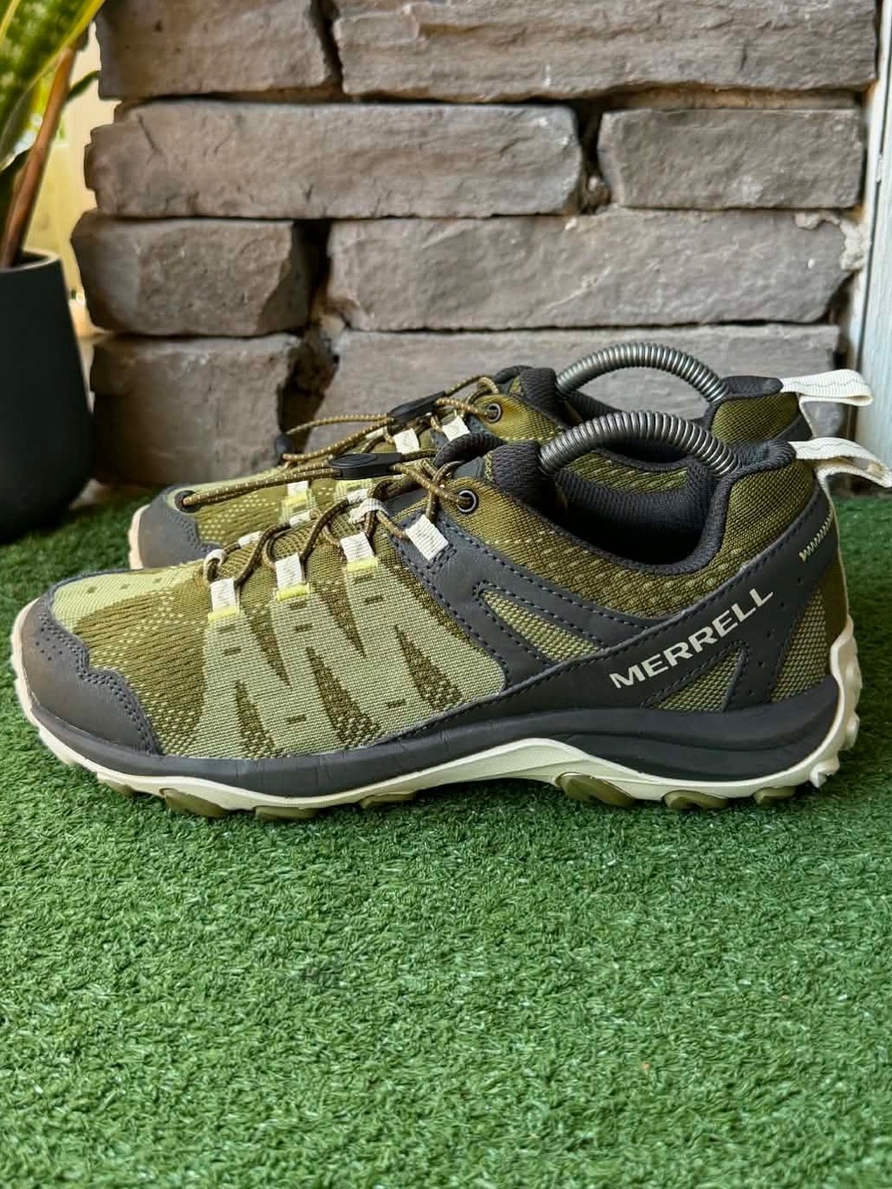 Merrell Accentor 3 Olive Moss Mens Hiking Sneakers